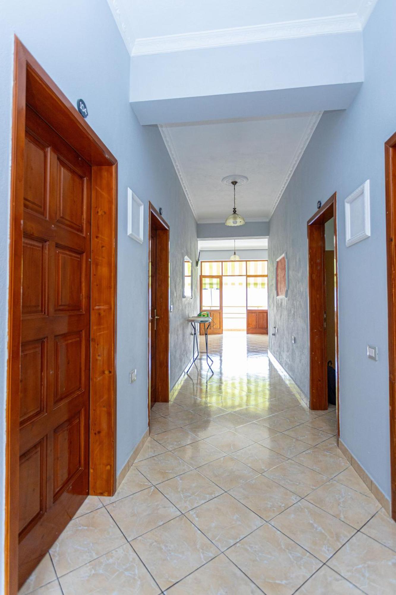 Hotel Olti Vlorë Εξωτερικό φωτογραφία