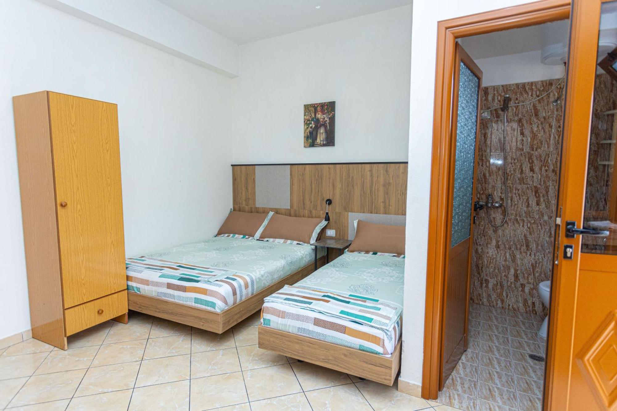 Hotel Olti Vlorë Εξωτερικό φωτογραφία